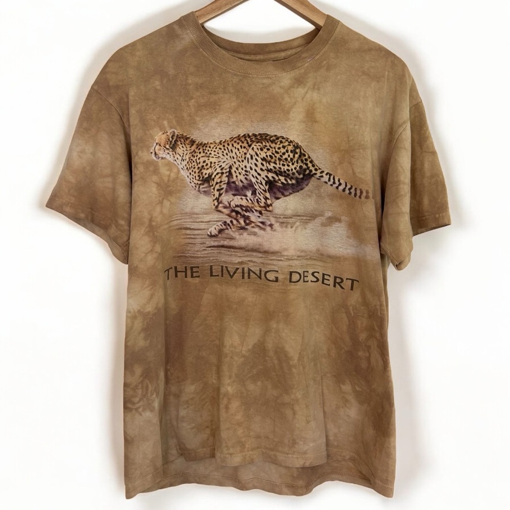 The Mountain T-Shirt with Running Cheetah